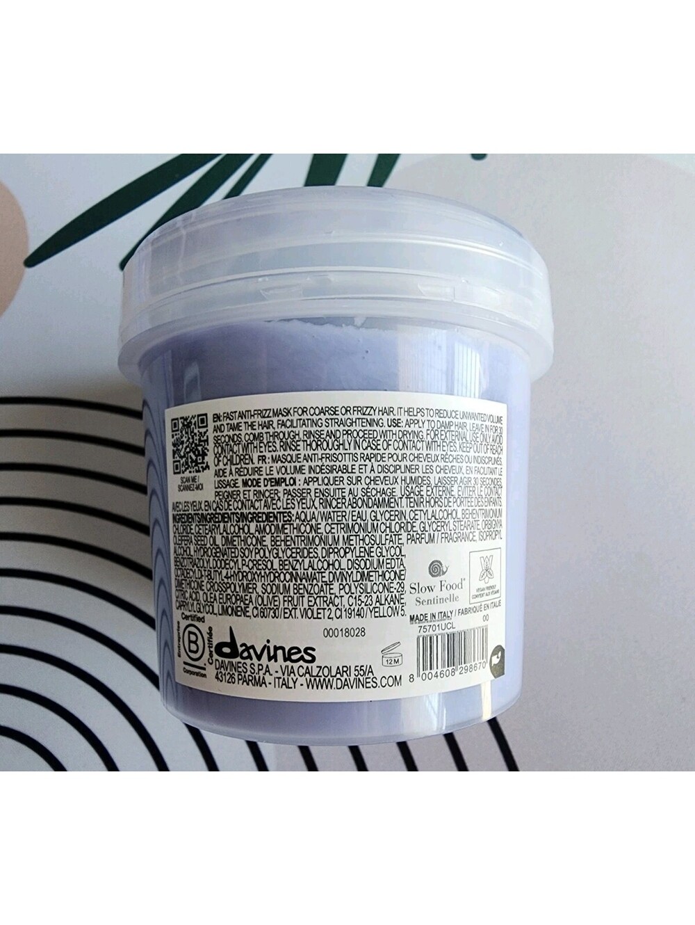 DAVINES - Love - Smoothing Instant Mask - 8.5 Oz - Picture 2 of 3